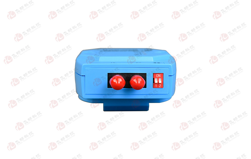 飞畅科技-工业级2路串行接口(1*RS422/485和1*RS232）光猫