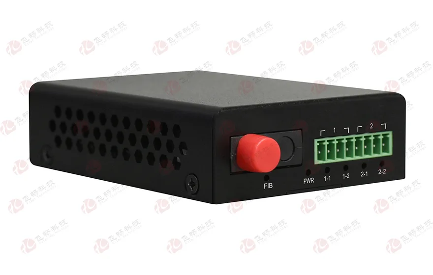 飞畅科技-单路数据（RS232/422/485）袖珍型 光猫